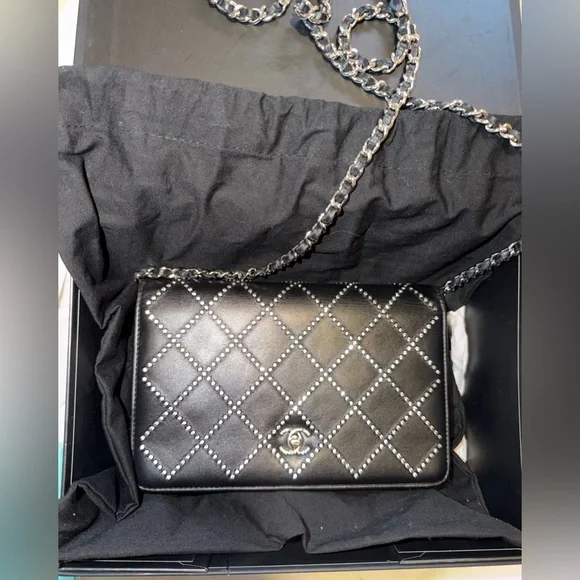 Chanel black Swarovski crystal woc wallet on a chain mini flap classic cc RARE - Picture 2 of 15